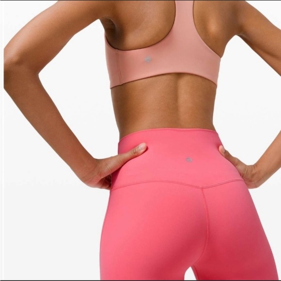 Lululemon Pink Guava High Rise Size 8 Crop Leggings 21” - Picture 9 of 13